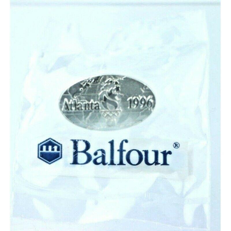 1996 Atlanta Olympics Balfour Oval 100th Olympics World Globe Lapel Pin Badge.